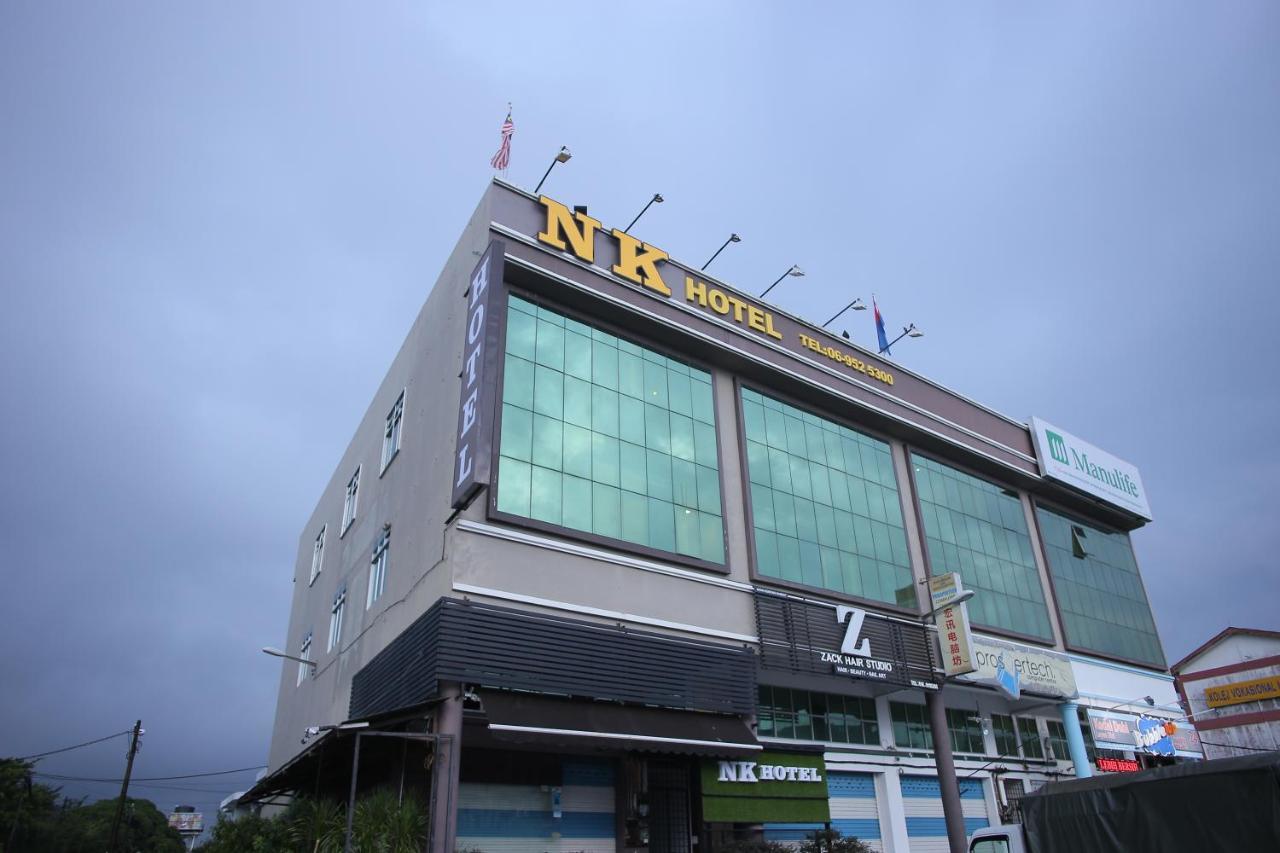N K Hotel Муар Екстериор снимка