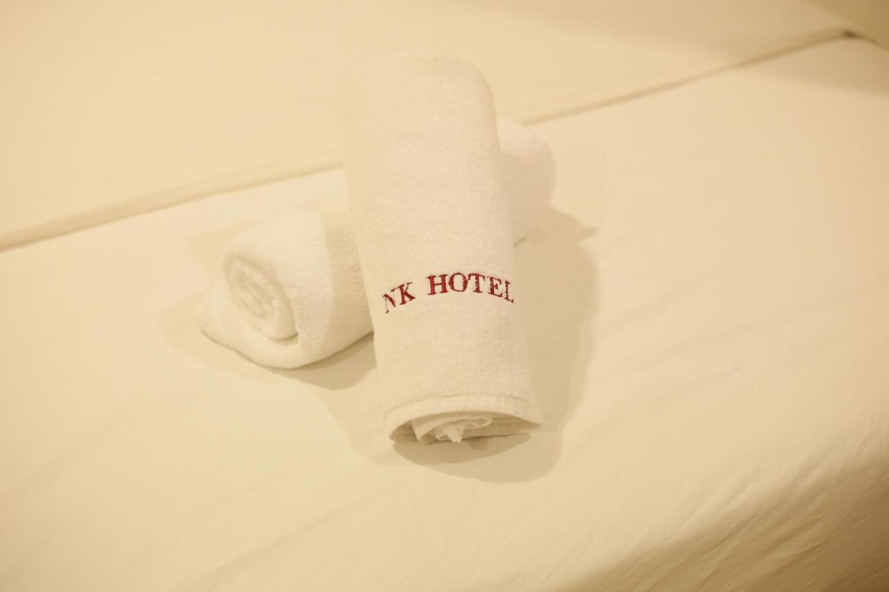 N K Hotel Муар Екстериор снимка